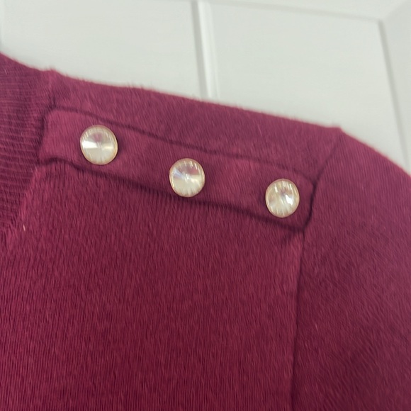 J. Crew, maroon, plum, burgundy, sweater, size.XS, ruffled sleeves - Picture 3 of 8